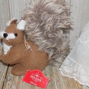 SQURRIEL HOLIDAY WOODLAND RUSTIC FORREST ANIMAL *
